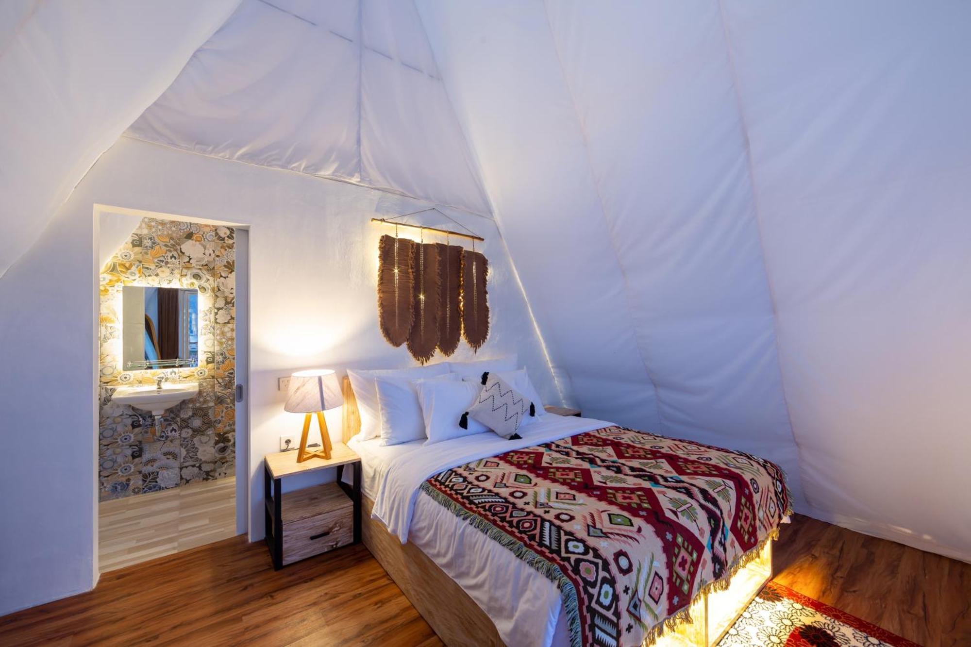 The Dewi Kintamani Luxury Glamping And Natural Hotspring Kültér fotó
