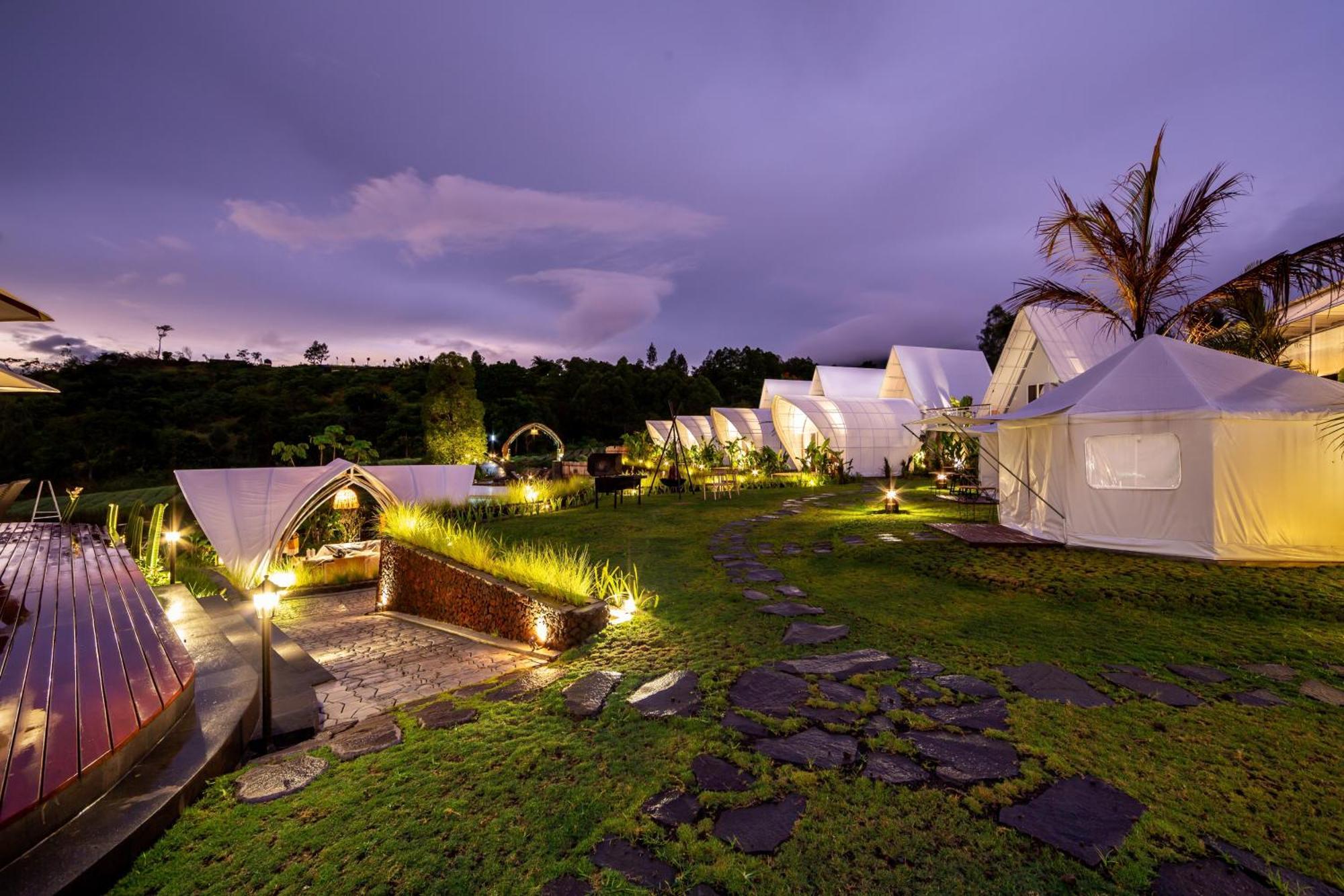 The Dewi Kintamani Luxury Glamping And Natural Hotspring Kültér fotó