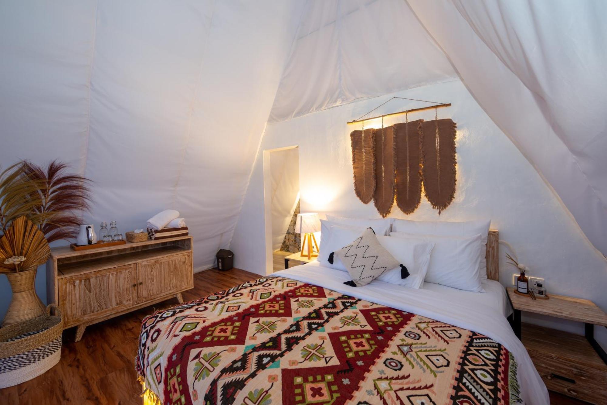 The Dewi Kintamani Luxury Glamping And Natural Hotspring Kültér fotó