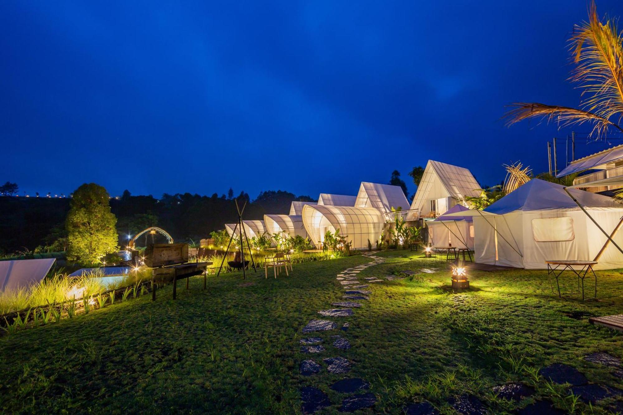 The Dewi Kintamani Luxury Glamping And Natural Hotspring Kültér fotó